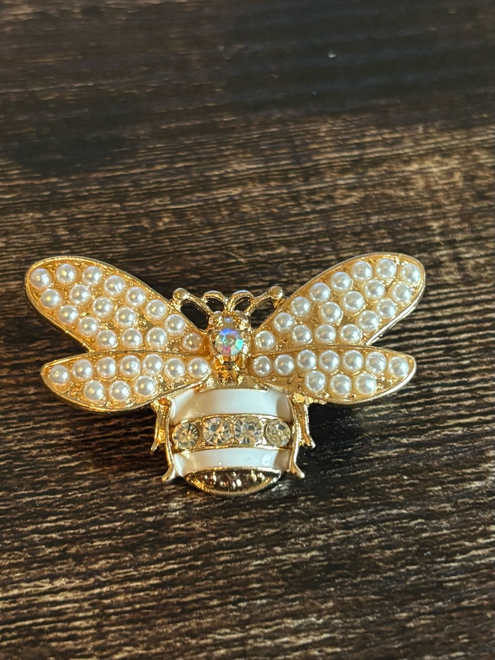 Gold Tone Pearl & Crystal Rhinestone Bee Brooch‎